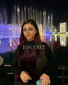 Зимний — возраст 20, рост 168, вес 58, размер груди 1