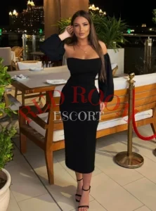 Эскортница Ирен - грудь 3, рост 165 см, вес 56 кг, цвет волос Блондинки