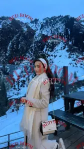 Эскортница Мадина - грудь 2, рост 170 см, вес 50 кг, цвет волос Брюнетки